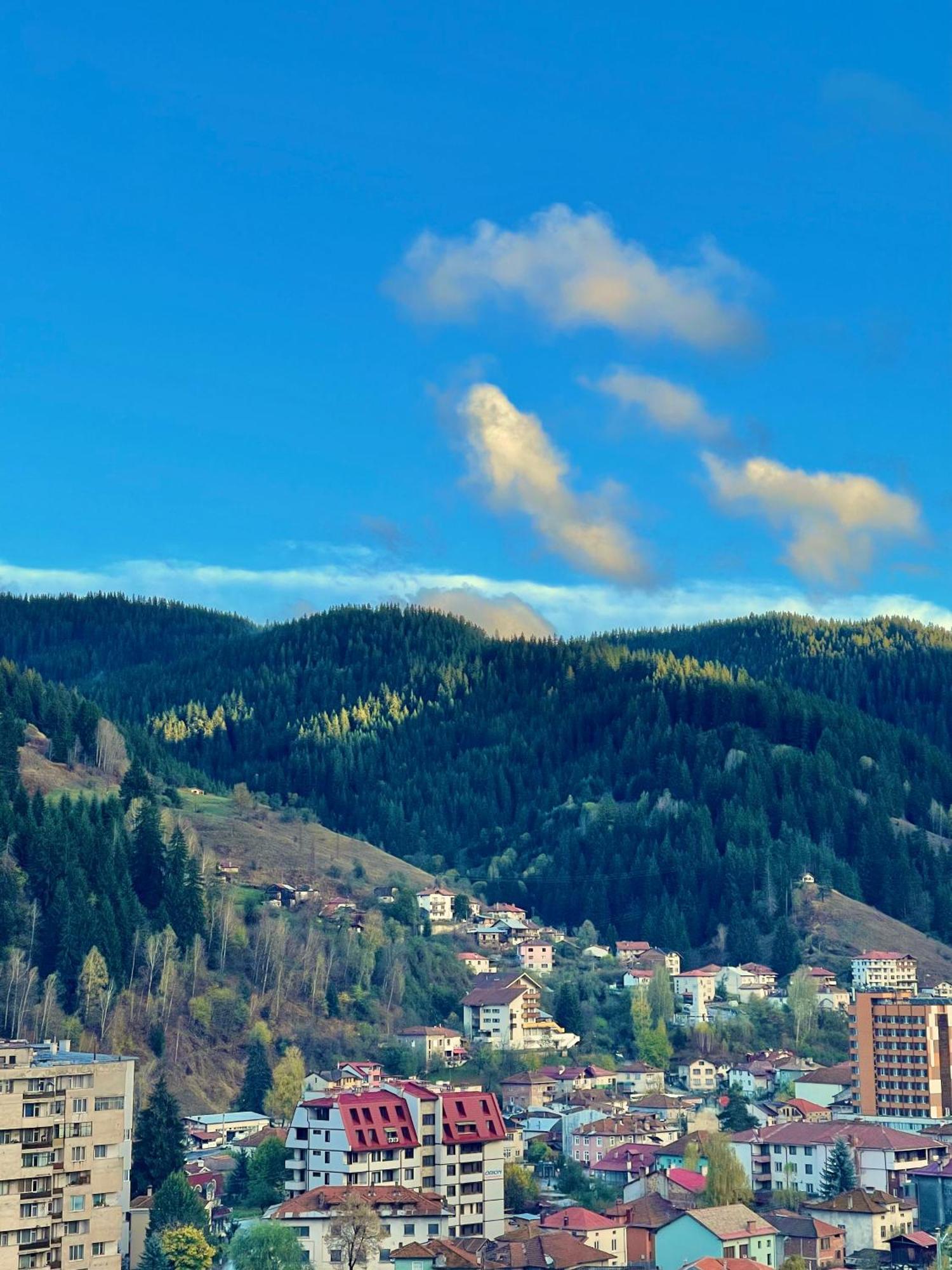 Мансарда С Фантастични Гледки И Две Спални Čepelare Exteriér fotografie